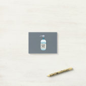 Handbeenderer met 70% alcohol post-it® notes (Op bureau)