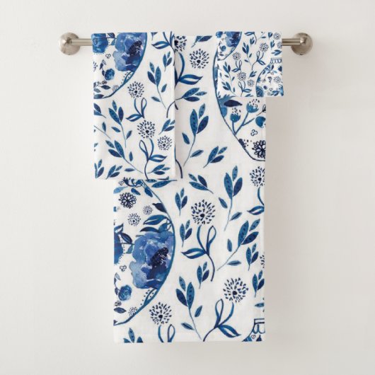 Handbeschilderd blauw en wit Chinoiserie Floral St Bad Handdoek (Insitu)