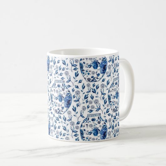 Handbeschilderd blauw en wit Chinoiserie Floral St Koffiemok (Voorkant rechts)
