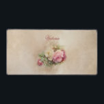 Handbeschilderde  Roze en Witte Rozen Stijl Bureaumat<br><div class="desc">Mooie  handgeschilderde stijl roze en witte rozen bloeien op een zacht neutrale achtergrond. Personaliseer met jouw naam of monogram,  indien gewenst.</div>