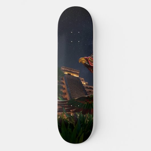 Handcrafted Pheasant and the Teotihuacán Pyramid: Persoonlijk Skateboard (Voorkant)