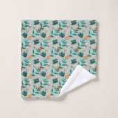 Handdoeken met een turquoise bloempatroon hangen  (Wasdoekje)