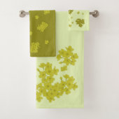 Handdoekset Chartreuse limoen goudfloraal Bad Handdoek (Insitu)