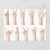 Handen die de Chinese manier van tellen tonen