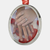 Handen en ringen ornament (Links)