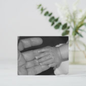 Handen in zwart-wit briefkaart (Staand voorkant)