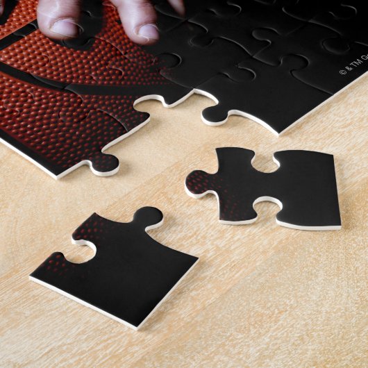 Handen met basketbal legpuzzel (Zijkant)
