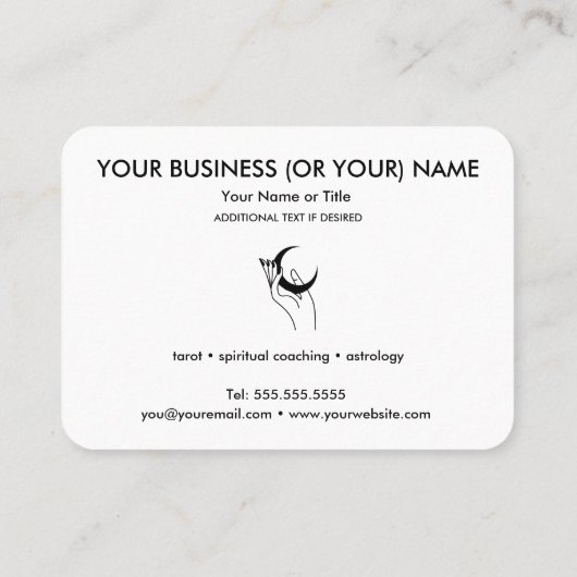 Handen met Moons Tarot Psychic Visitekaartje (Achterkant)