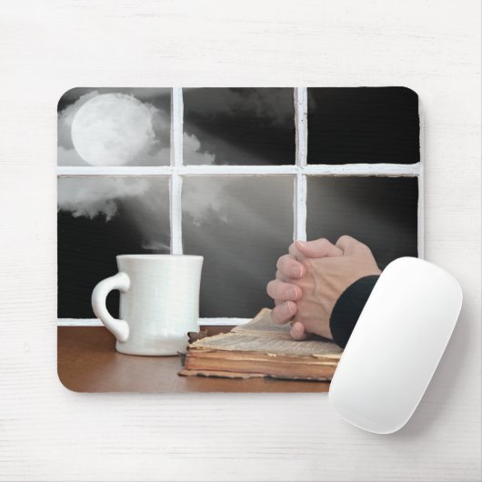 Handen op bijbel bidden muismat (Met muis)