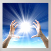 Handen op blauwe achtergrond, reiki, chakra poster (Voorkant)