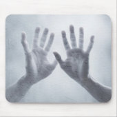 Handen op nat stoomglas muismat (Voorkant)