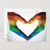 Handen schilderd als regenbooghart briefkaart (Voorkant / Achterkant)