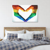 Handen schilderd als regenbooghart canvas afdruk (Insitu (Slaapkamer))