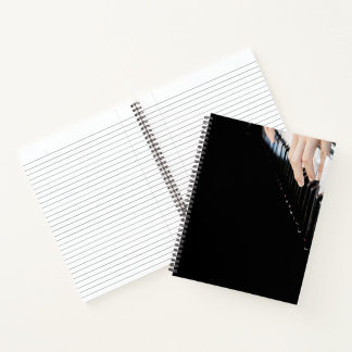Handen spelen piano notitieboek
