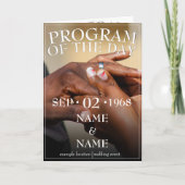 Handen van een bruiloft met een ring aankondiging (Voorkant)