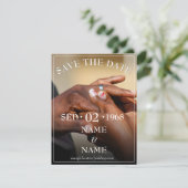 Handen van een bruiloft met een ring informatiekaartje (Staand voorkant)