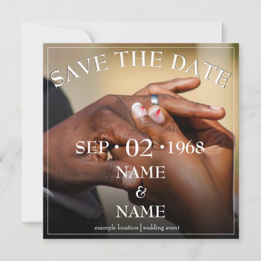 Handen van een bruiloft met ring (Voorkant)