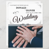 Handen van een Gay Bruiloft Paar met Ringen (Voorkant / Achterkant)