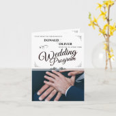 Handen van een Gay Bruiloft Paar met Ringen Kaart (Gele Bloem)