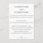 Handen van een gekleurd bruiloft paar met ring informatiekaartje (Achterkant)