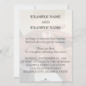 Handen van een gekleurde bruiloft op de ring (Achterkant)