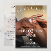 Handen van een gekleurde bruiloft op de ring (Voorkant / Achterkant)