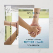 Handen vasthouden L De datum opslaan Foto Briefkaa Aankondigingskaart (Voorkant / Achterkant)