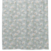 Handgekleurde witte Magnolia op pastblauw Douchegordijn (Voorkant)