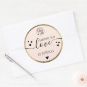 Handgemaakt liefdesscript zwart logo hartjes goud  ronde sticker (Envelop)