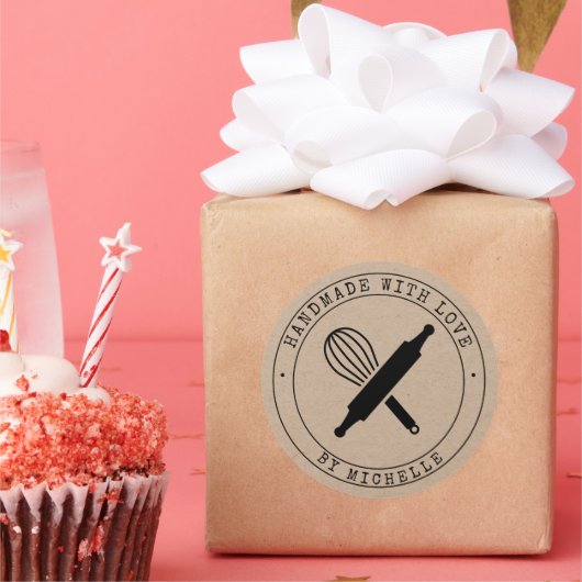 Handgemaakt Met Liefde bakken Gepersonaliseerde St Ronde Sticker (Feest)