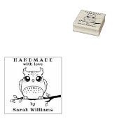 Handgemaakt met liefde door aangepaste naam Uil Ru Rubberstempel (Gestempeld)