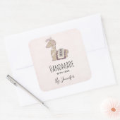 Handgemaakt met Love Cute Llama Wearing a Crown Vierkante Sticker (Envelop)
