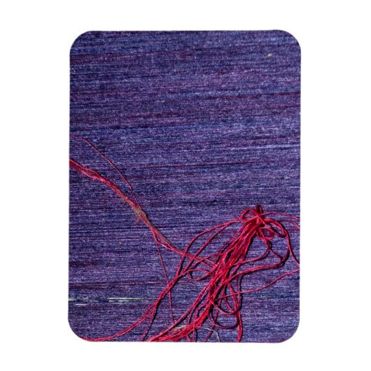 Handgemaakte Blauwe Thaise Zijde met rode draad Magneet (Verticaal)