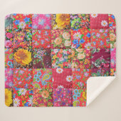 Handgemaakte Floral Patchwork Quilt Achtergrond Sherpa Deken (Voorkant (horizontaal))