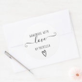 Handgemaakte liefdestypografie minimalistisch zwar ronde sticker (Envelop)