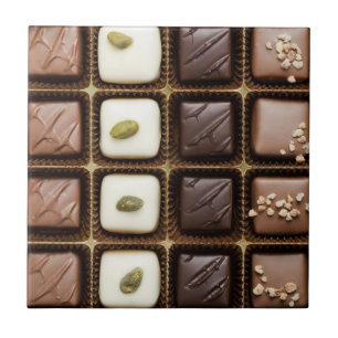 Handgemaakte luxe chocolade in een doos tegeltje