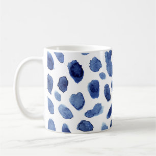 Handgeschilderd, blauwe Waterverf vlekken. Koffiemok