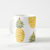 Handgeschilderde ananas: Waterverf naadloos. Koffiemok (Voorkant links)