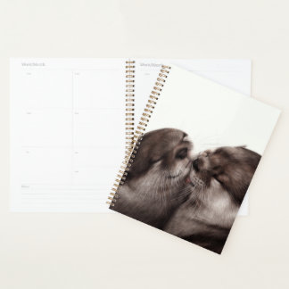 Handgeschilderde otters - Tender Moment Wildlife A Planner