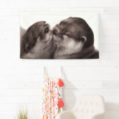 Handgeschilderde otters - Tender Moment Wildlife A Spandoek (Insitu)