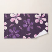 Handgeschilderde paarse bloemen bad handdoek (Handdoek)