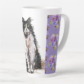 Handgeschilderde Paarse Tuxedo Cat Cats Latte Mok (Rechterhoek)