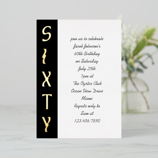 Handgeschreven 60ste verjaardag Zwart Wit en Goud Folie Uitnodiging (Staand Voorkant)