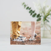 Handgeschreven gepersonaliseerde foto Sla de datum Aankondigingskaart (Staand voorkant)