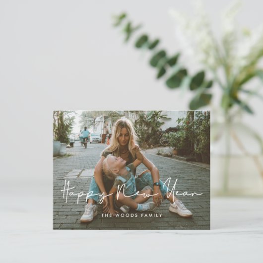 Handgeschreven minimalistische Happy New Year foto Briefkaart (Staand voorkant)