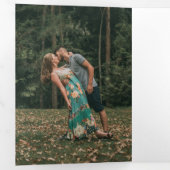 Handgeschreven minimalistische trouwfoto drieluik uitnodiging (Binnenzijde eerst)