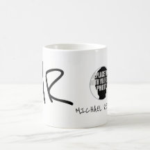 handgeschreven naam en initialen met foto's