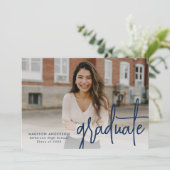 Handgeschreven Navy Script Photo Graduation Party Kaart (Staand voorkant)