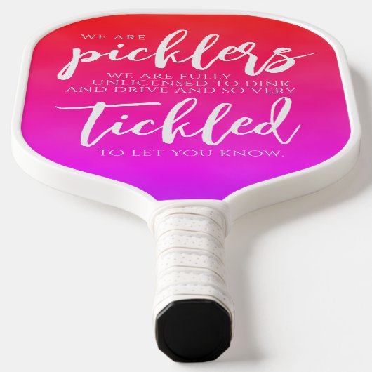 Handgeschreven Picklers knipperen en roze station. Pickleball Paddle (Laagn)