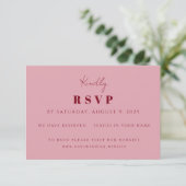 Handgeschreven Script Pink & Red Custom Wedding RSVP Kaartje (Staand voorkant)